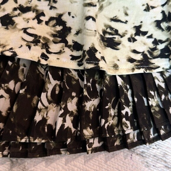 Simply Vera Wang PXS Ruffled Short Sleeve‎ Sprinkled Pattern Top - Picture 9 of 12